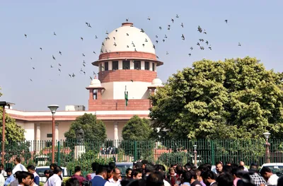 Supreme Court slams J&K govt for ignoring court order on regularization of daily wagers for 16 years