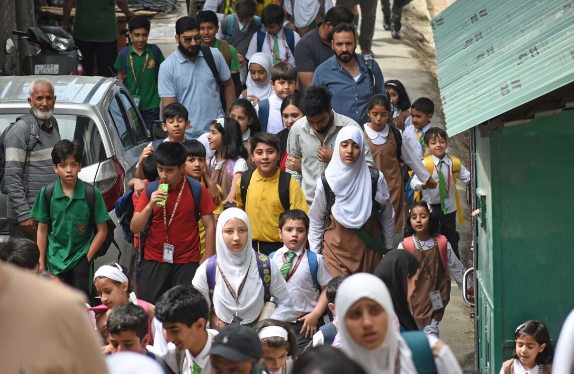 School Timings Changed In Kashmir Amid Soaring Heatwave