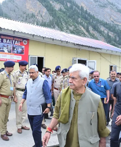LG reviews security preparedness at Baltal ahead of Amarnath Yatra