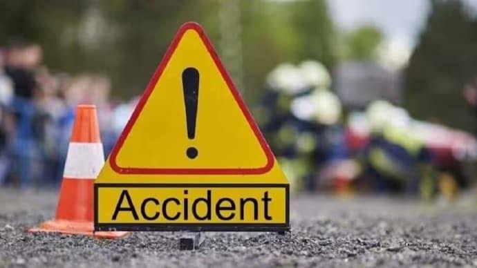 Youth killed, 2 injured in Qazigund accident