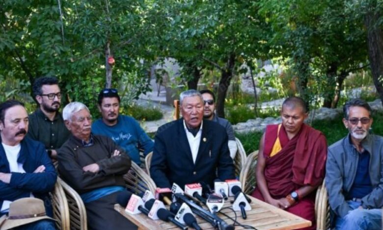 Leh Apex Body Rejects Magisterial Probe, Demands Judicial Inquiry, Release of Detainees
