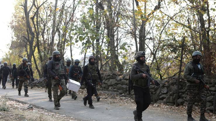 Three Soldiers Injured in Kishtwar Encounter, Airlifted