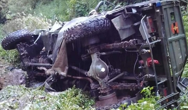 Ten soldiers killed, eleven injured in Bhaderwah Chamba road accident