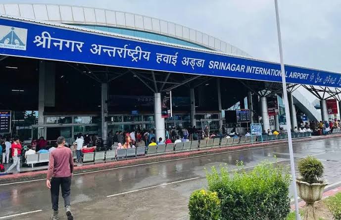 Srinagar Airport Operations to Be Restricted Till 5 PM from April 6 Due to Runway Works