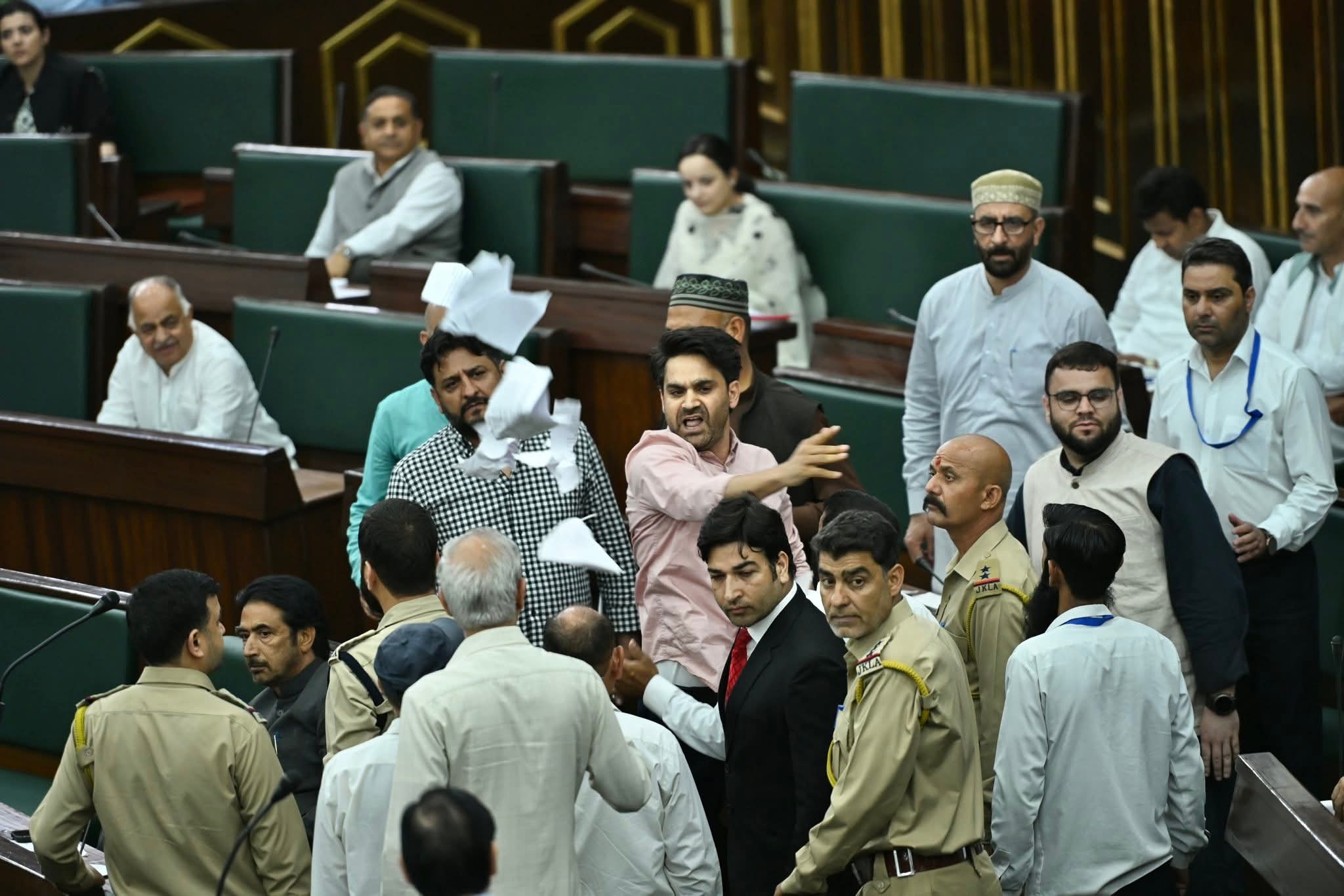 Waheed Para’s bill on regularisation of daily wagers rejected