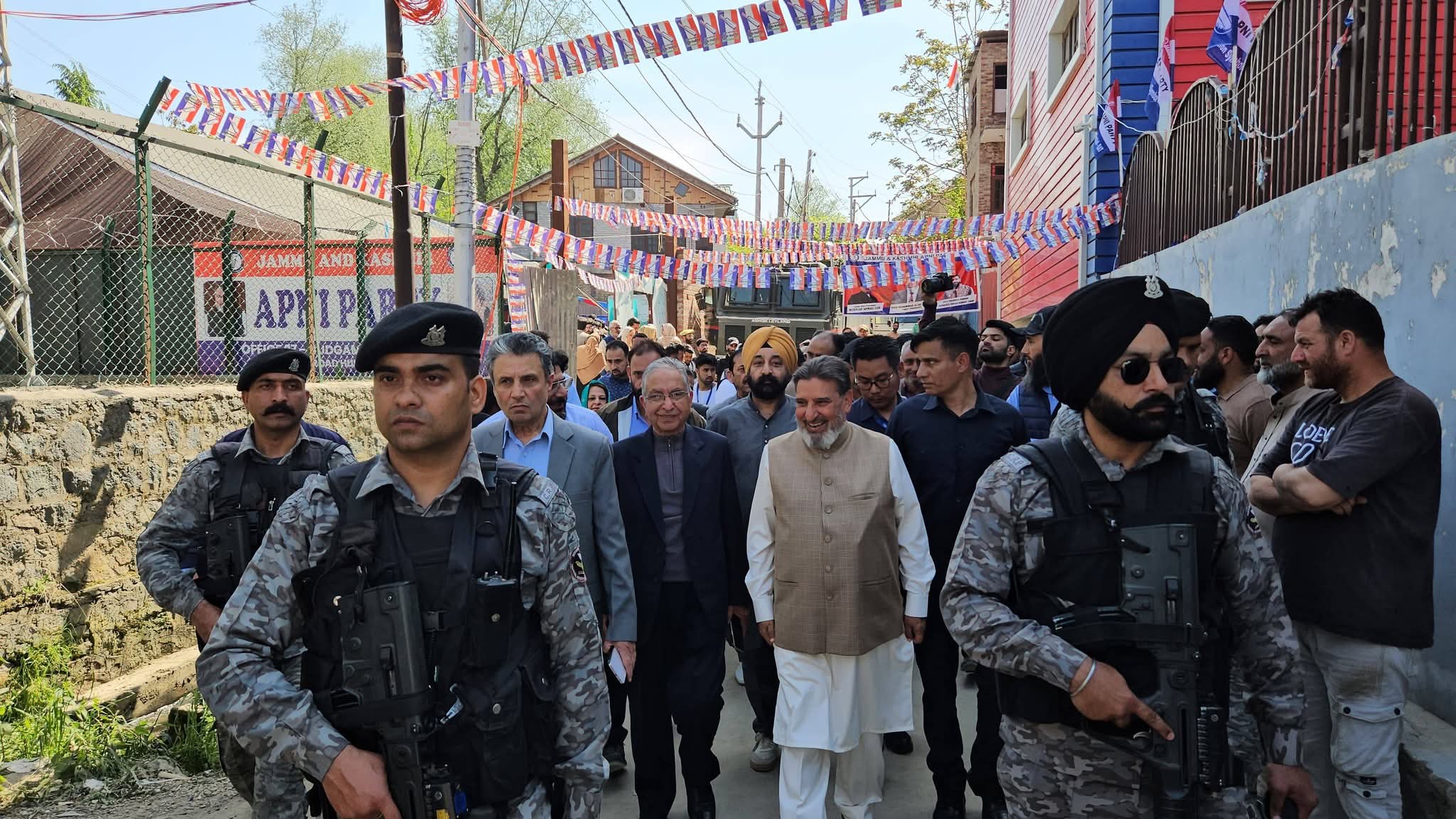 Altaf Bukhari Questions PAGD’s Relevance, Targets NC and PDP Leadership