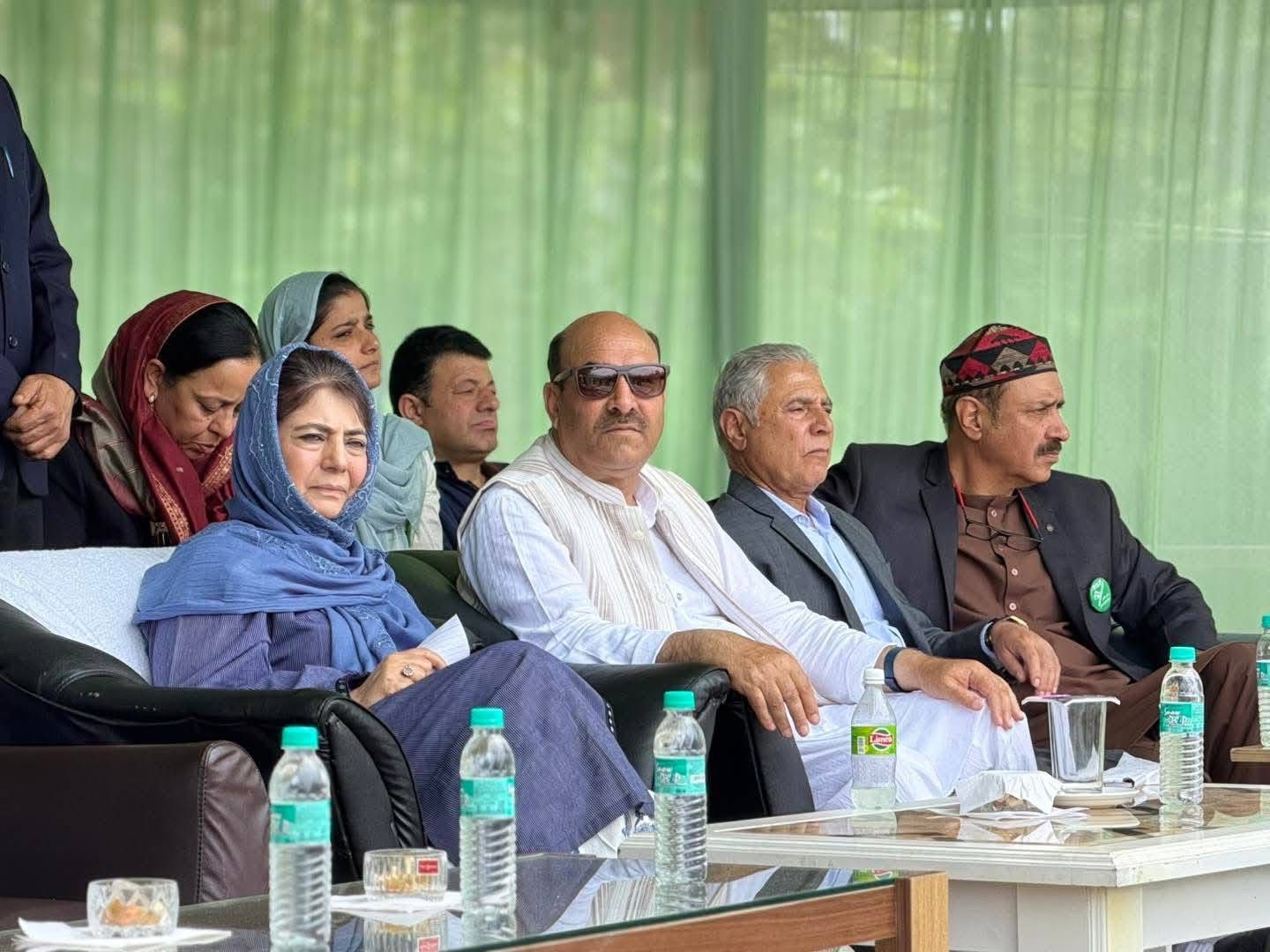 Unemployment pushing J&K youth into depression, NC failed on promises