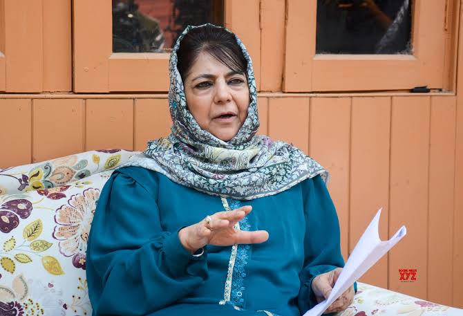 Mehbooba Mufti Praises Iran, Criticizes US-Israel Strikes, Flags Pakistan Role in De-escalation