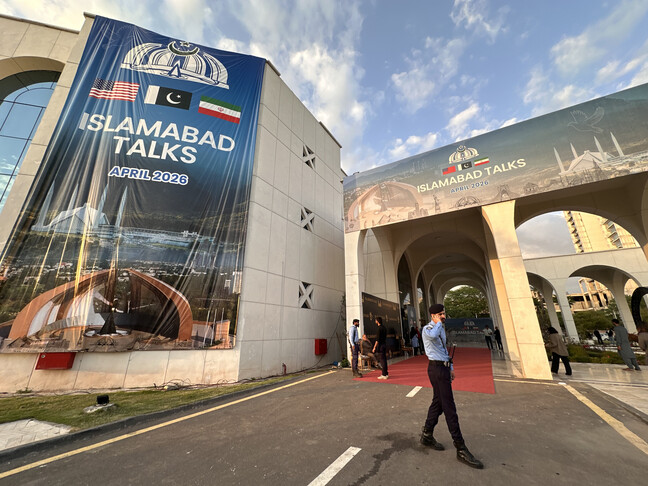 Pakistani official says ‘high-level’ US-Iran talks to be held in Islamabad ‘very soon’