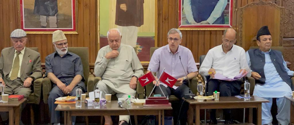 NC Invites Sonia Gandhi, Mirwaiz Umar Farooq Among 52 Leaders for Jantar Mantar Statehood Protest
